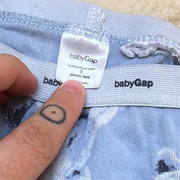 Baby gap bear guitar pretty aesthetic boys toddler matching pjs pajamas set gap - Picture 2 of 2